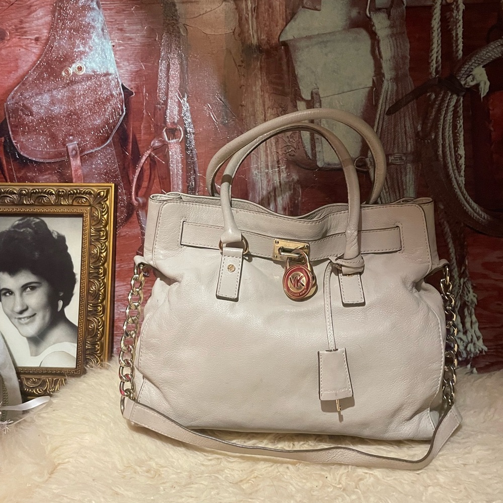 Michael Kors cream leather bag